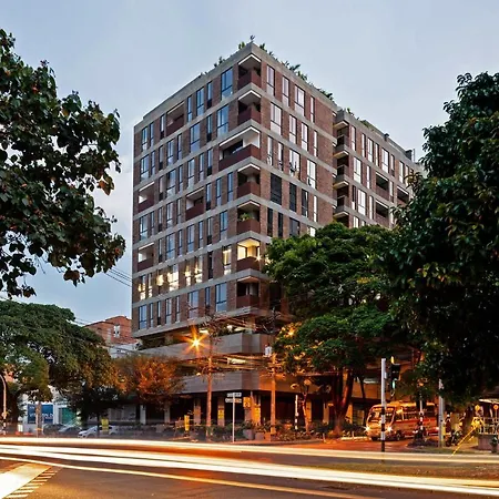 Moderno Y Amplio Apartamento En Laureles 8 Medellin Exterior photo