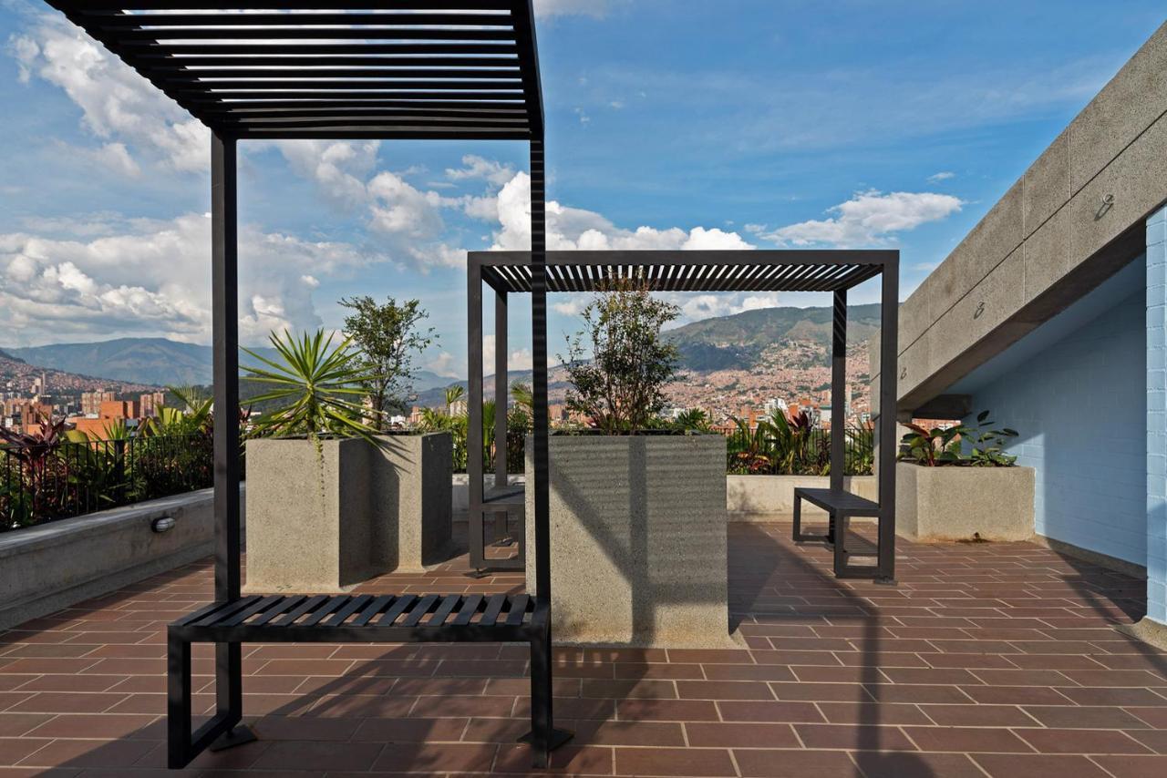 Moderno Y Amplio En Laureles 8 * Medellin